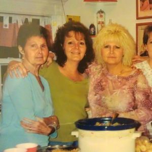 Meet your Posher, Debra